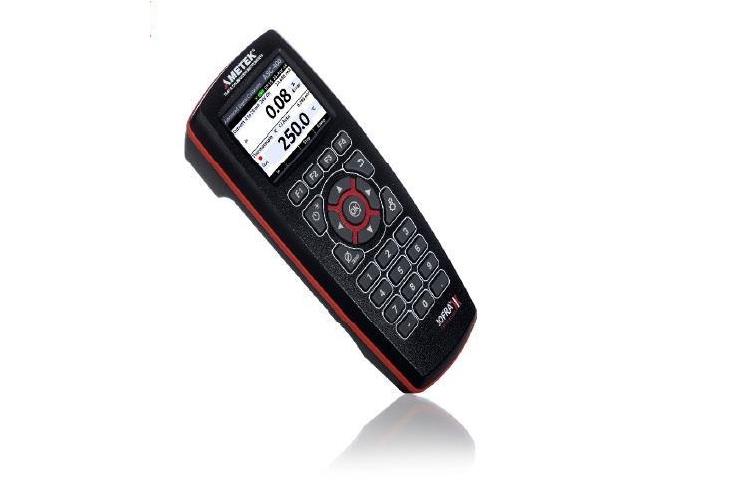 ASC400 <P> 便携式多功能信号校准仪